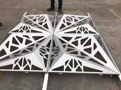 雕花鋁單板定制